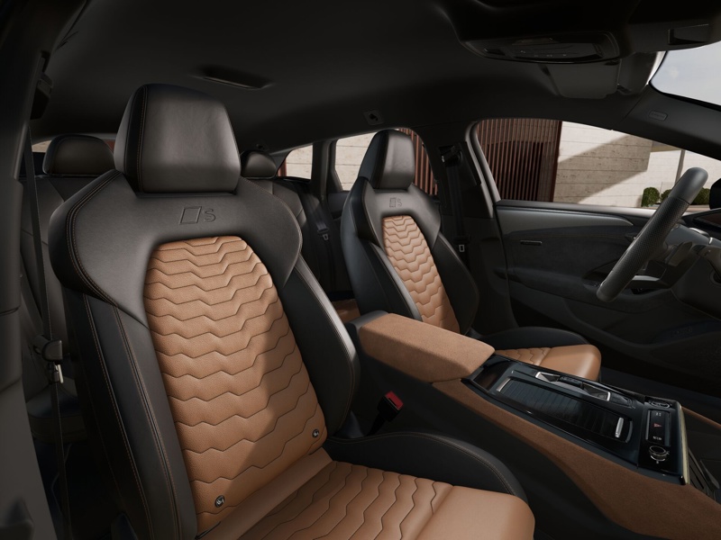 S-line Sport Seats with Audi Exclusive black and cognac leather