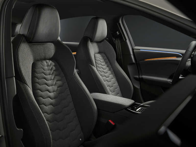 Audi A6 e-tron seats