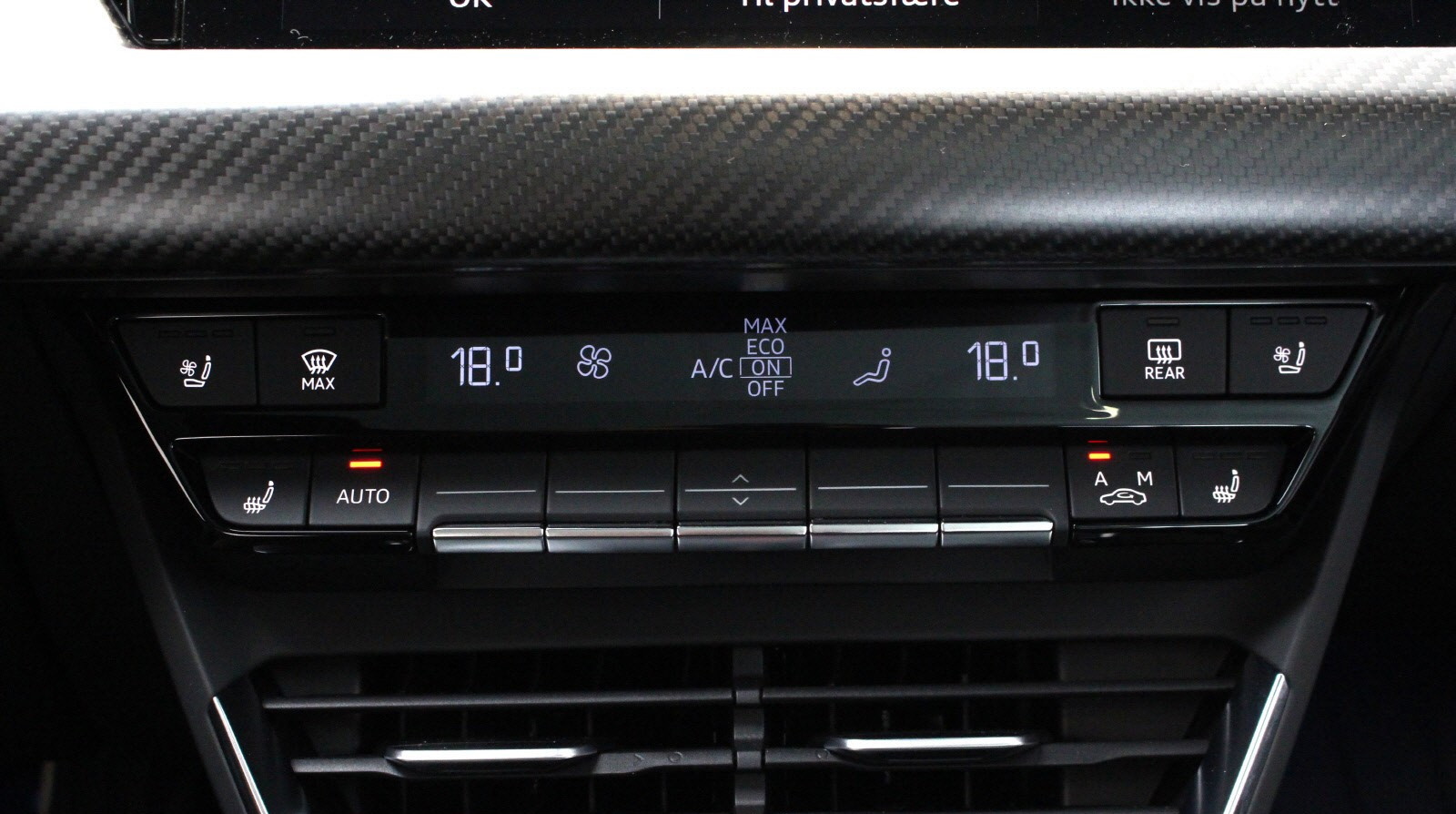 3 zone ac control with an individual temp for driver/passenger