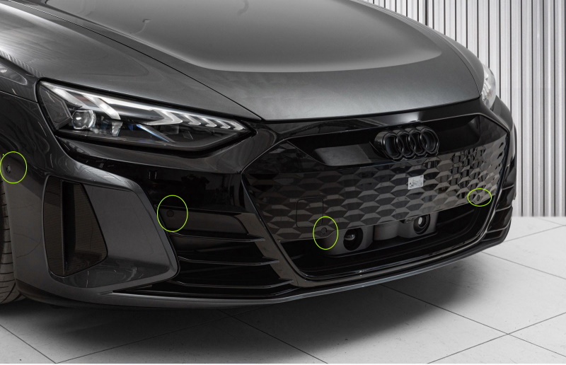Plassering av fremre sensorer på Audi e-tron GT