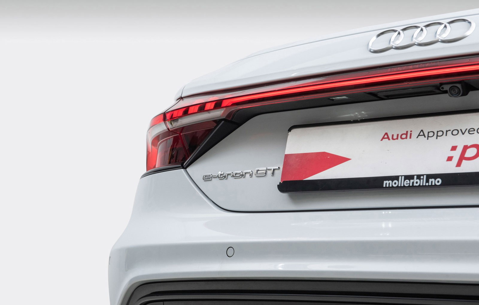 Plassering av bakre sensorer på Audi e-tron GT