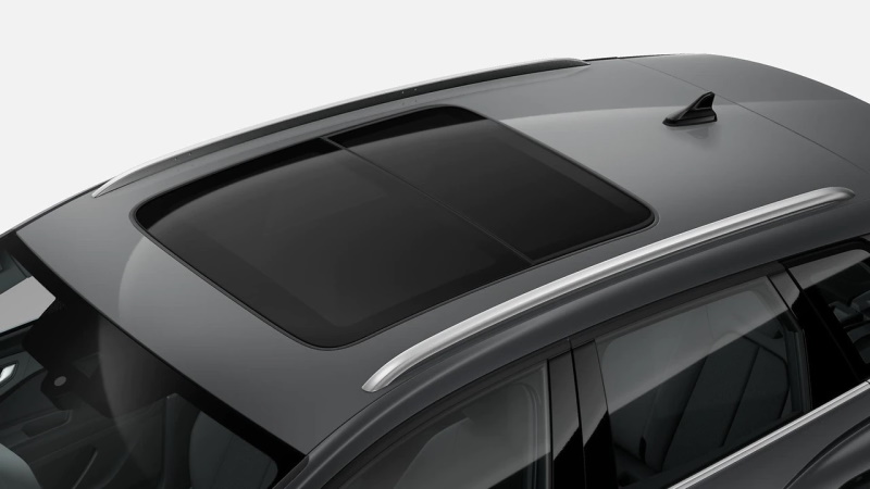 Audi Q4 panoramic roof
