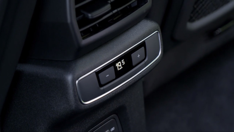 The AC has a separate control panel for the rear seats