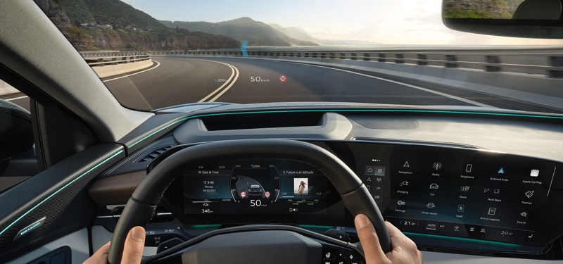 Audi Q6 e-tron with virtual cockpit and MMI Panorama