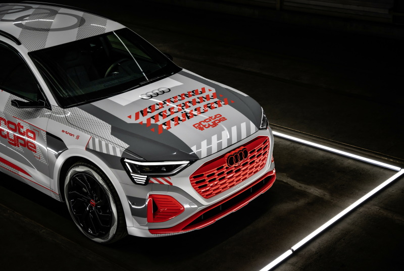 Audi Q8 e-tron 55 prototype Audi Q8 e-tron 55 prototype